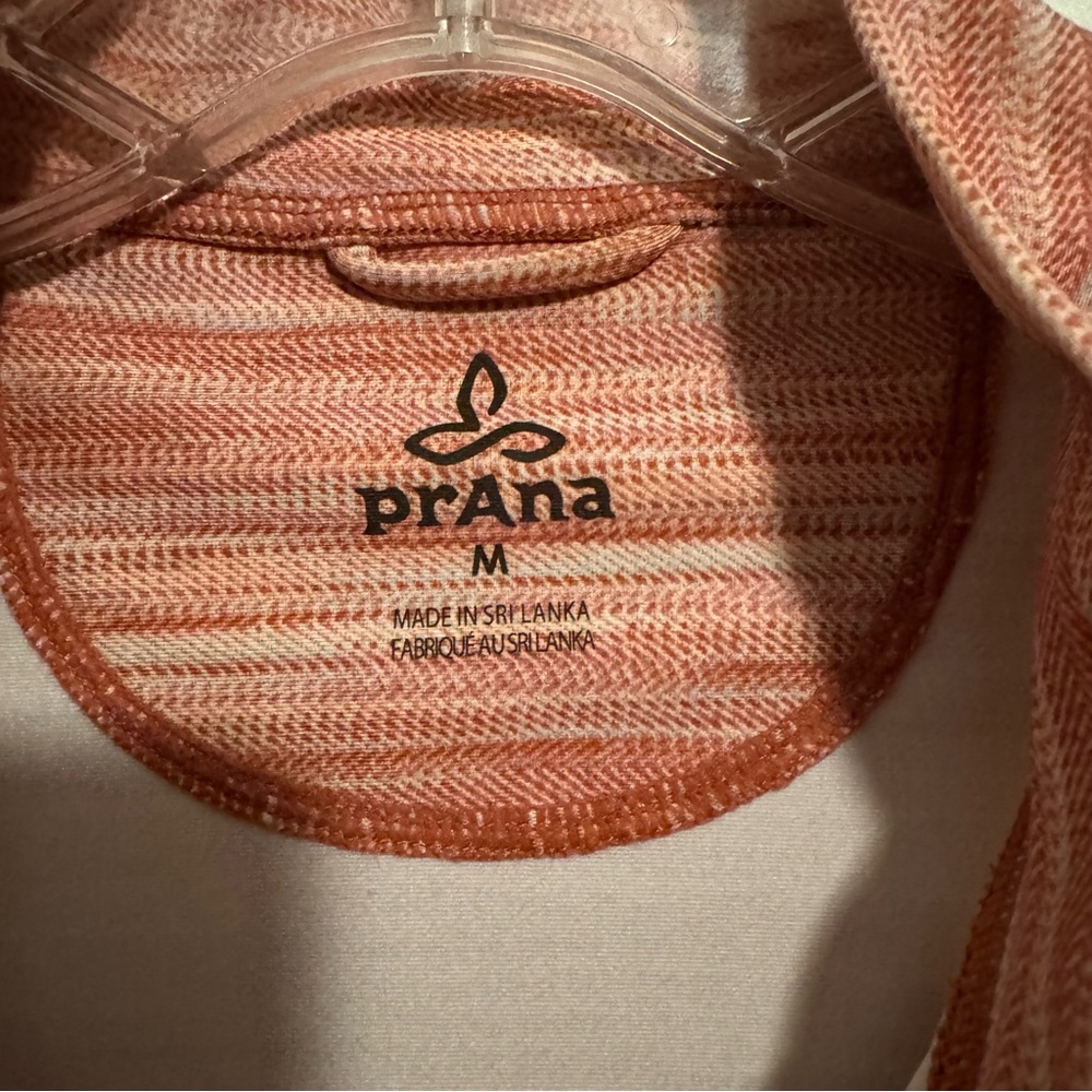 PRANA top - Picture 4 of 4